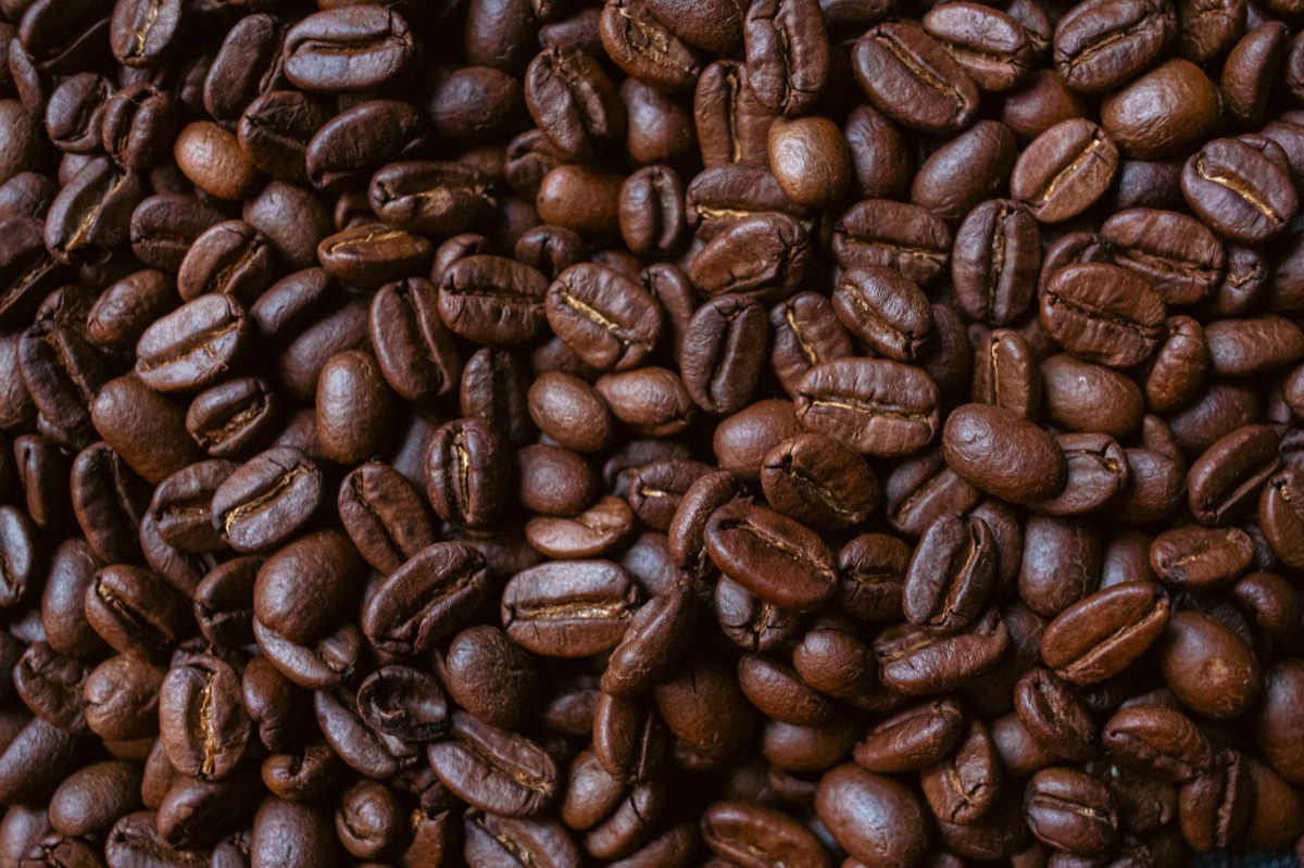 Arabica und Robusta-Kaffeebohne