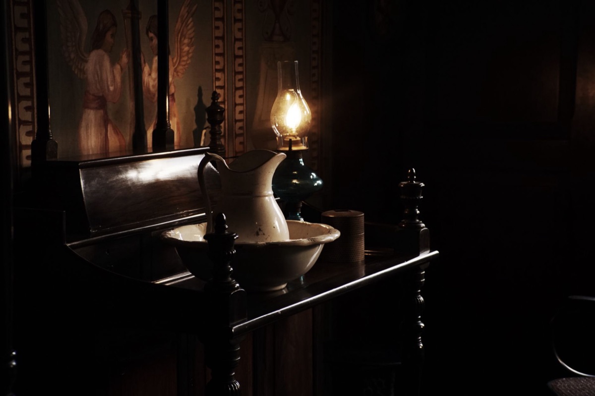 Intérieur d'un café victorien
